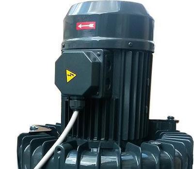 可吸铁块的重工业吸尘器TCX75S | 意大利原装进口铁屑吸尘机专业解析